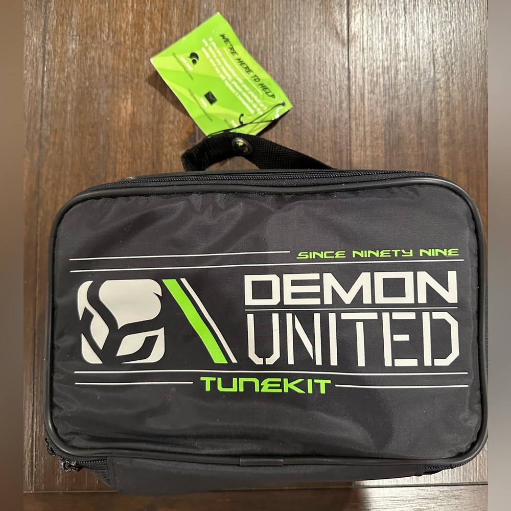 Demon United Snowboard/Ski Wax Tune Kit